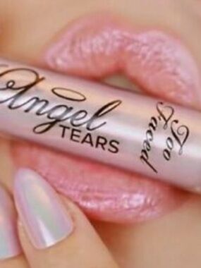 ⚡️❤️Too Faced Angel Tears Mystical Effects Lip Topper